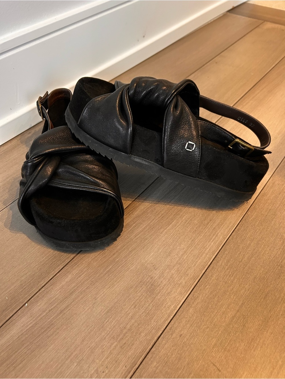 Black Women's Platform Twist-Front Sandals